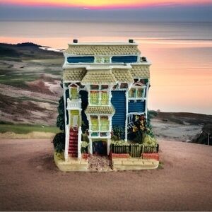 1996 Liberty Falls Governor's Mansion Figurine 3" Miniature Building NIB